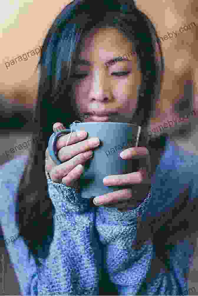 Woman Holding A Cup Of Melissa Tea Pregnancy And Fibromyalgia: Definitive Edition (Melissa Vs Fibromyalgia The Collection)